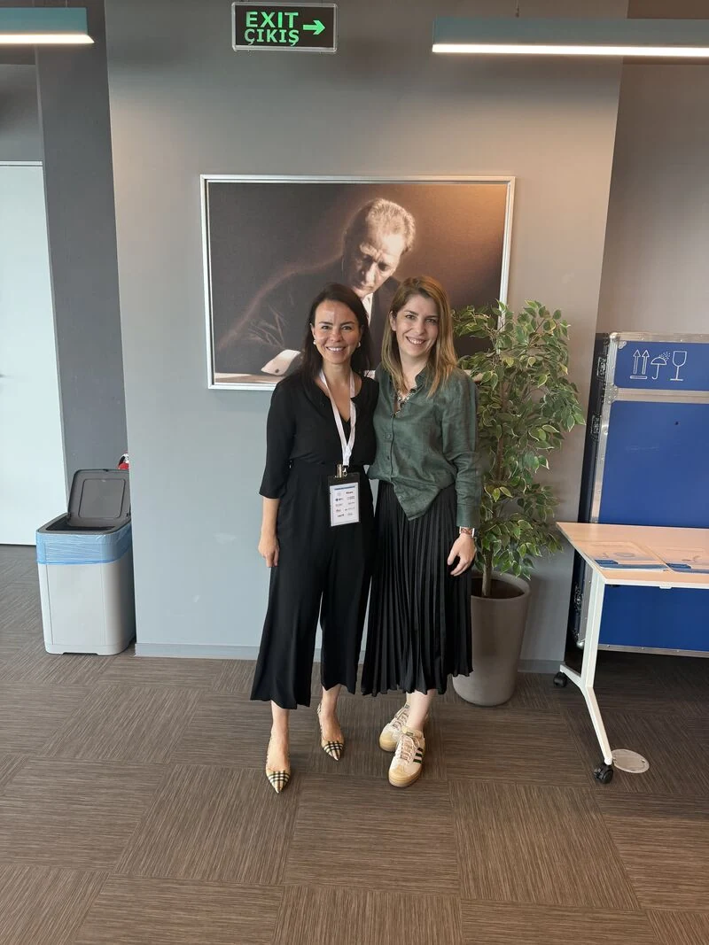Prof. Dr. Sibel Demirel — Akademik Yaşam & Portreler